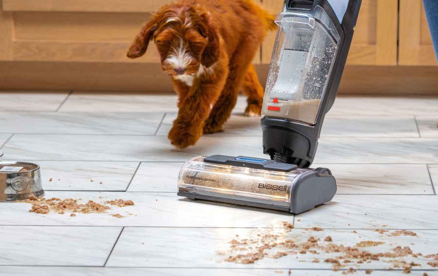 Aspirez et lavez vos sols en même temps