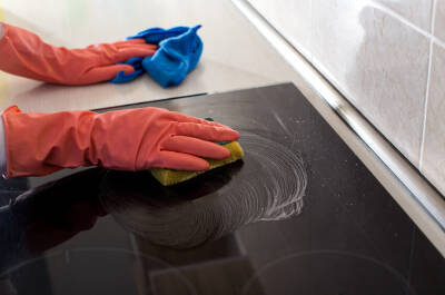 Nettoyer plaque de cuisson : Comment nettoyer une plaque de cuisson ?