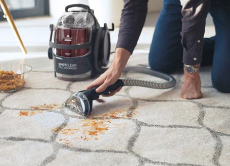SpotClean Pro Advanced action sur tapis