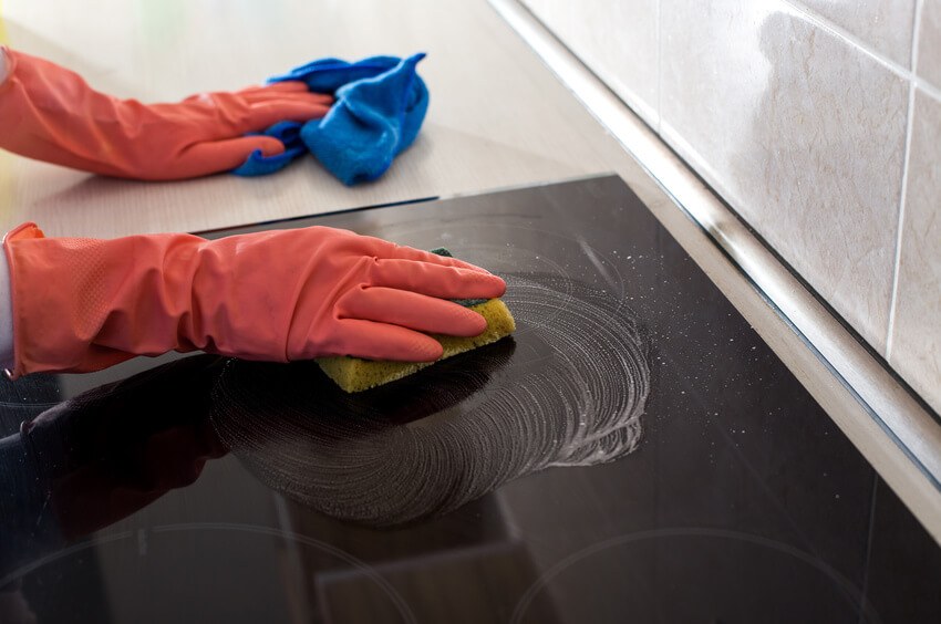 Nettoyer plaque de cuisson : Comment nettoyer une plaque de cuisson ?