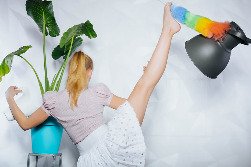 Nos 3 exercices pour conjuguer sport et ménage !